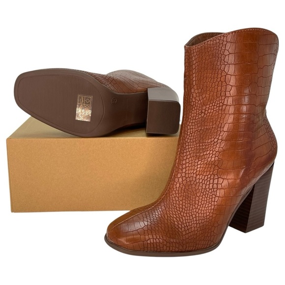 Journee Collection Brekinn Brown Heeled Womens Ankle Boots Size 8.5M - Picture 10 of 10